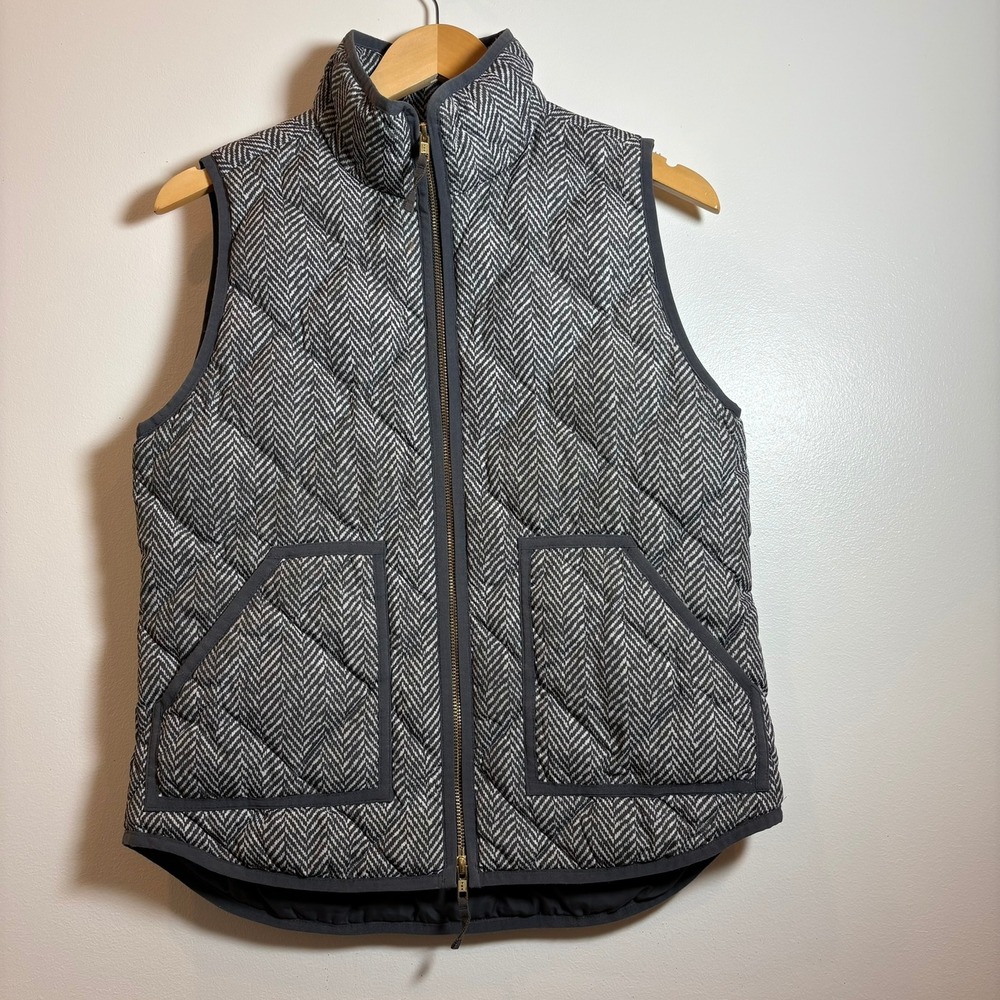 J.Crew Excursion Vest Women's‎ Small Herringbone Quilted Down Puffer Gray Trim
